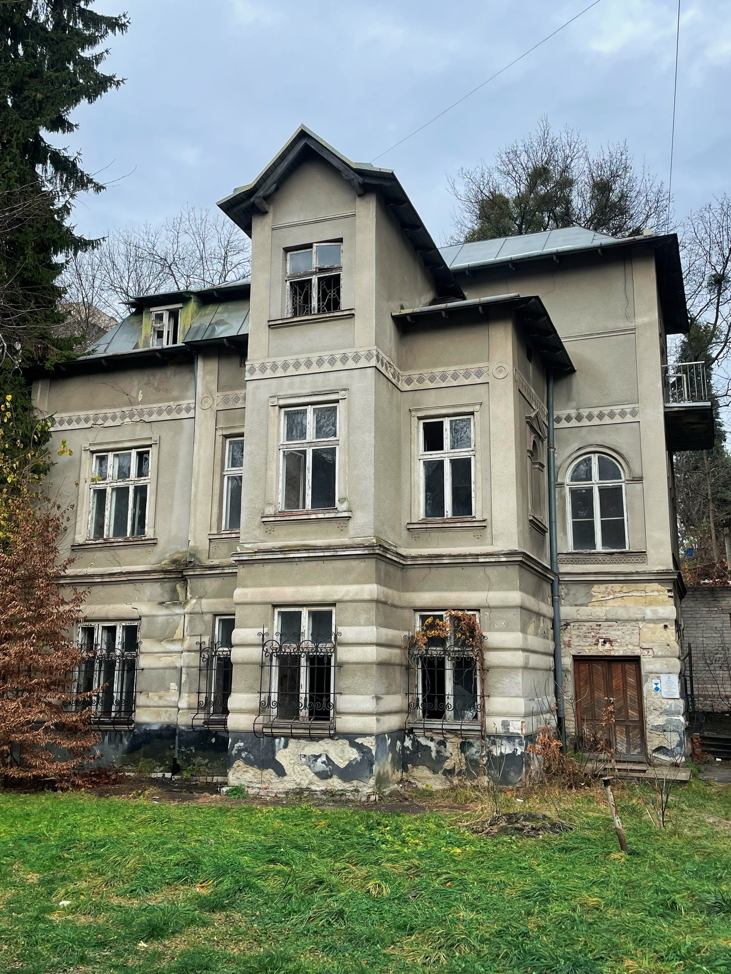 📍Вілла «Подолянка»